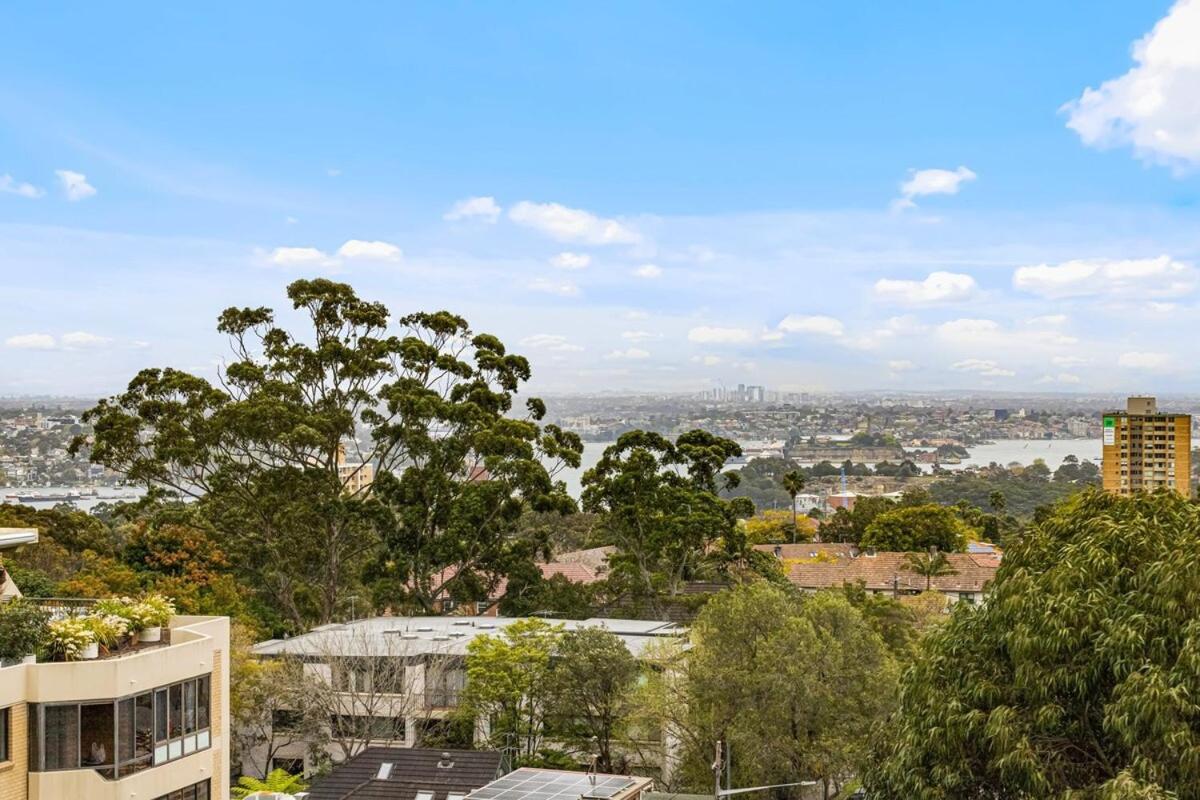 Stunning Waterview 2bed North Apartment Sydney